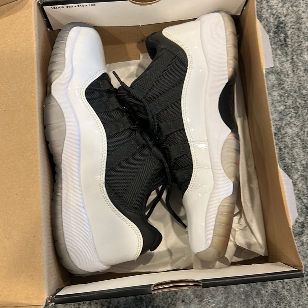 Air jordan 11 retro low